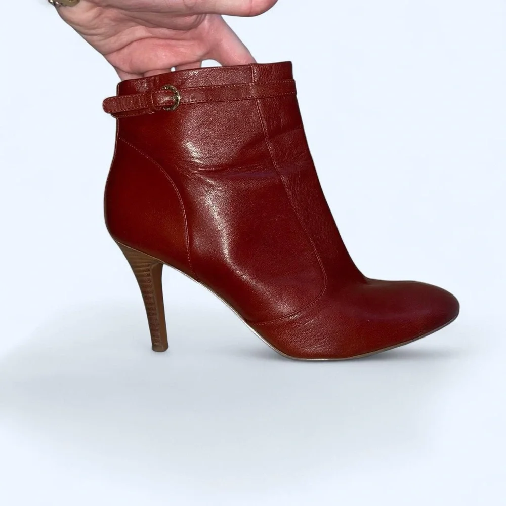 Nine‎ West Mainstay Burgundy Leather Ankle Heeled Bootie 9.5